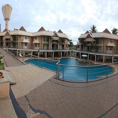 Royal Orchid Central Kireeti Hampi, Hospet Экстерьер фото