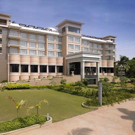 Royal Orchid Central Kireeti Hampi, Hospet Экстерьер фото