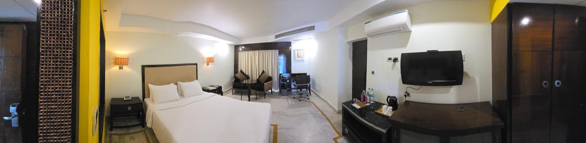 Royal Orchid Central Kireeti Hampi, Hospet Экстерьер фото