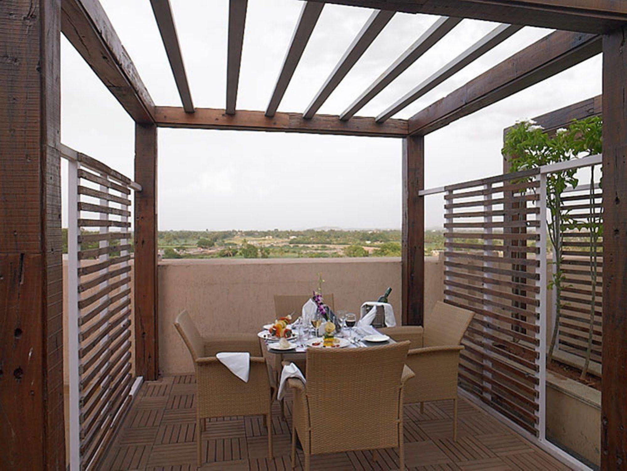 Royal Orchid Central Kireeti Hampi, Hospet Экстерьер фото