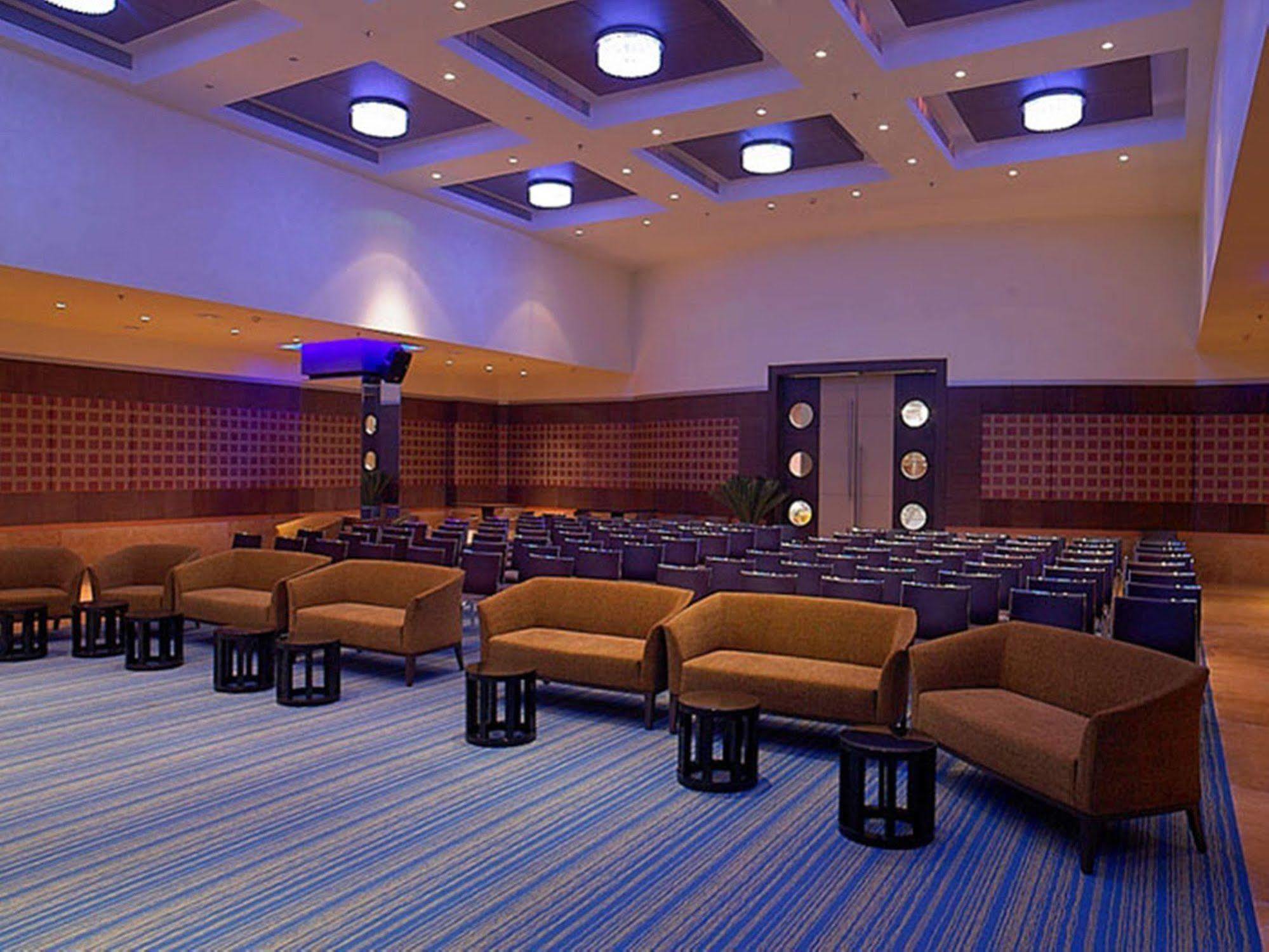 Royal Orchid Central Kireeti Hampi, Hospet Удобства фото